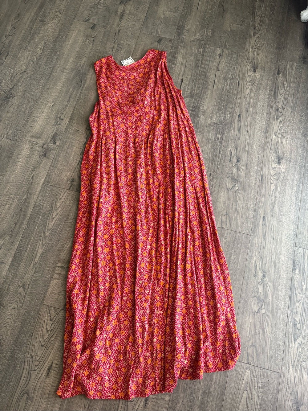 Vintage Sleeveless Red-Orange Floral Rayon Maxi Dress - Lightweight Summer Style - Picture 5 of 7